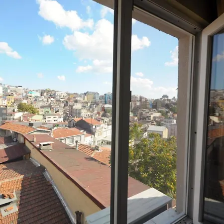 מלון דירות Marida - Taksim 3*